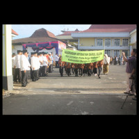 MI Darul Ulum Kec. Arga Makmur Ikuti Pawai Ta’aruf Sambut Ramadhan