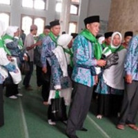 Ka.MIM Lubuk Kembang Lepas Keberangkatan Jamaah Haji