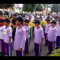 MIN 1 Bengkulu Utara Ikuti Gerak Jalan  HUT Republik Indonesia ke-71