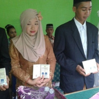  Dalam Sehari Dua Pasang Catin Nikah Di KUA SAM Seluma