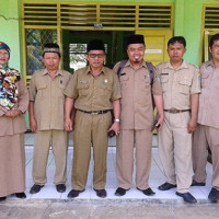 Tim Supervisi Kemenag Seluma Periksa Administrasi KUA SAM