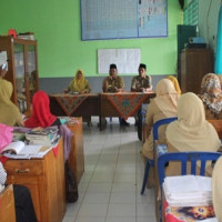 Plt.Kemenag BU Ingatkan Guru Tingkatkan Dedikasi