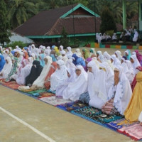 Siswa/i MTsN 2 Bengkulu Utara Gelar Sholat Dhuha