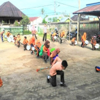 MIM 10 Karang Anyar RL Adakan Latihan Drumband Perdana