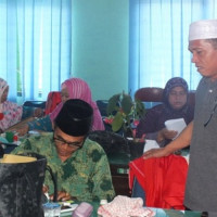 Kepala Kemenag Seluma Tinjau Lomba Kreatifitas Guru RA