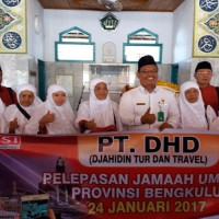 Plt.Kepala Kemenag Bengkulu Utara Melepas Jamaah Umrah