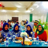 Ketua DWP Kemenag Kota Bengkulu Hadiri Family Gathering PDAM 