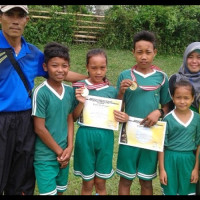 Torehan Prestasi siswa-siswi MIN 04 Kepahiang