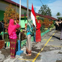 Peringatan Hari Kartini MTsN 01 Kepahiang di Madrasah Terpadu