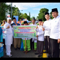 Kemenag Mukomuko Meriahkan Pawai Gema Ramadan 1438 H