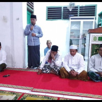 Awali Tugas Di Kemenag BS, H. Arsan Safari Subuh