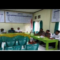 Kepala KUA Kecamatan Penarik Hadiri Rapat Persiapan HUT RI