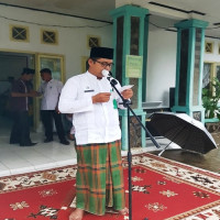 Kepala KUA Kecamatan Air Dikit MM Pimpin Do’a Pada Acara Halal Bi Halal