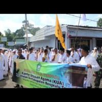 Manasik Haji KBIH dan KUA Se-Benteng, CJH Jalan Kaki 1 KM