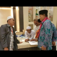 178 JCH Mukomuko Masuk  Asrama Haji Antara Dengan Selamat