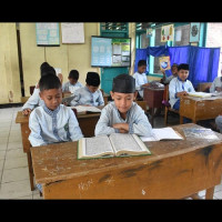 MIN 5 Benteng Biasakan Siswa Baca Al-Quran Sebelum belajar