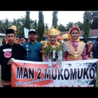 MAN 2 MM Raih Juara 1 Dalam Pawai Pembangunan Nusantara