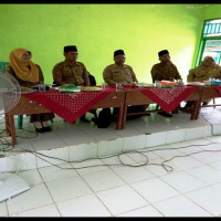 Kemenag BS Berikan Pembinaan Kepada Kepala Dan Guru MI