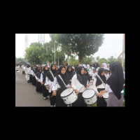 Marching Band Gema Harmoni MAN Kaur Meriahkan Pawai Ta`aruf 1 Muharam