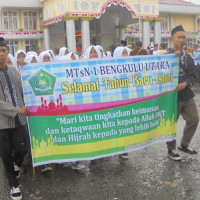 MTsN 1 Bengkulu Utara Meriahkan Pawai Ta’aruf 1 Muharram