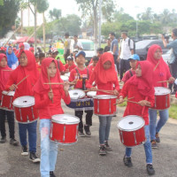 Drum Band MIN 1 Kaur Semarakan Pawai 1 Muharam 1439 H