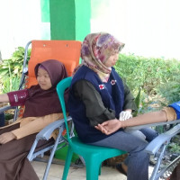 MAN Rejang Lebong Ikuti Kegiatan Donor Darah Bersama  Anggota PMI