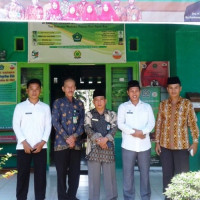 KUA Kecamatan Air Dikit Sambut Kunjungan Tim Supervisi PNBP NR