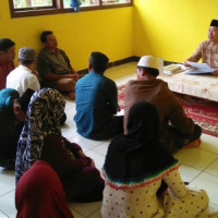 Kepala KUA Kecamatan Pondok Suguh Adakan Rapat Dengan Guru TPQ