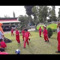 Kembangkan Kreativitas Anak dengan Permainan