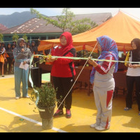 MAN 2 Lebong Adakan Bazar Kewirausahaan