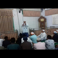 Ka.KUA Curup Timur Berikan Bimbingan Sholat Gerhana