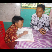 MIS GUPPI 13 RL  Budayakan 30 Menit Baca Al-Qur’an