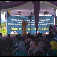 KUA Pondok Kelapa Benteng Hadiri Penyaluran Zakat BAZNAS