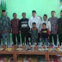 Hadiri Bakti Sosial Kepala KUA Penarik Ikut Donorkan Darah