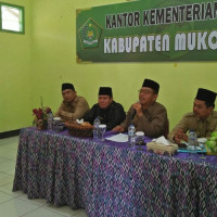 Kabid Urais dan Binsyar Kanwil Kemenag Bengkulu Adakan Pembinaan Seluruh Kepala KUA Se-Kabupaten Mukomuko