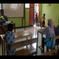 Kepala MIS Nurul Huda RL Adakan Pertemuan Wali Murid