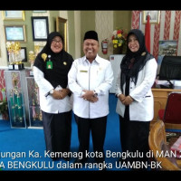 Ka.Kemenag Kota Bengkulu Monitoring UAMBK BK MAN 1 dan 2