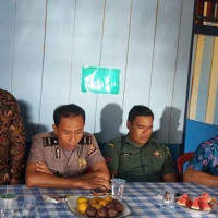 Hadiri Pelantikan Perangkat Desa Kepala KUA Teramang Jaya Ingatkan Bahaya Radikalisme