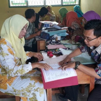 Hari Pertama PPDB MTsN 1 Kota Bengkulu Diserbu Calon Pendaftar