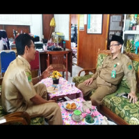 Kasi Pendidikan Madrasah Kemenag RL Kunjungi MTs Baitul Makmur