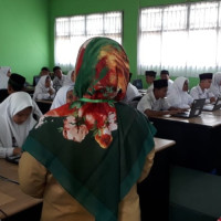 UNBK Hari Pertama MTsN 1 Kota Bengkulu Sukses