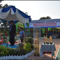 Ka.Kemenag Kota Bengkulu Peringati Hardiknas Bersama Jajaran