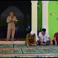 Kepala Penyelenggara Syariah Ajak Jamaah Peduli Terhadap Anak Yatim dan Fakir Miskin