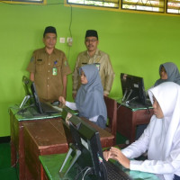 Kepala Kankemenag Kabupaten Lebong Pantau Try Out  KSM Tahap 2