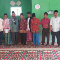 Ka.KUA Pematang Tiga Isi Pengajian Rutin FKPM Desa Batu Beriang