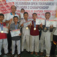 Siswa MTsN 1 dan MTsN 2 Kaur  Raih 3 Emas di Kejuaraan Taekwondo Tk. Provinsi