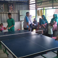 Siswi MTSN 1 BU Meraih Juara Tenis meja tunggal peringatan HUT RI ke-73