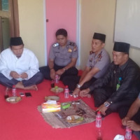 KUA Lebong Sakti Berikan Siraman Rohani Untuk Personel Polsek Setempat