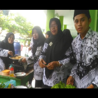 Meriahkan HGN ke 73 MIN 1 RL Gelar Lomba Memasak Nasi Goreng