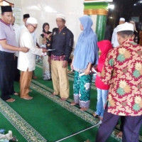 Baznas Kabupaten Lebong Salurkan Rp 127 Juta Program Pendidikan